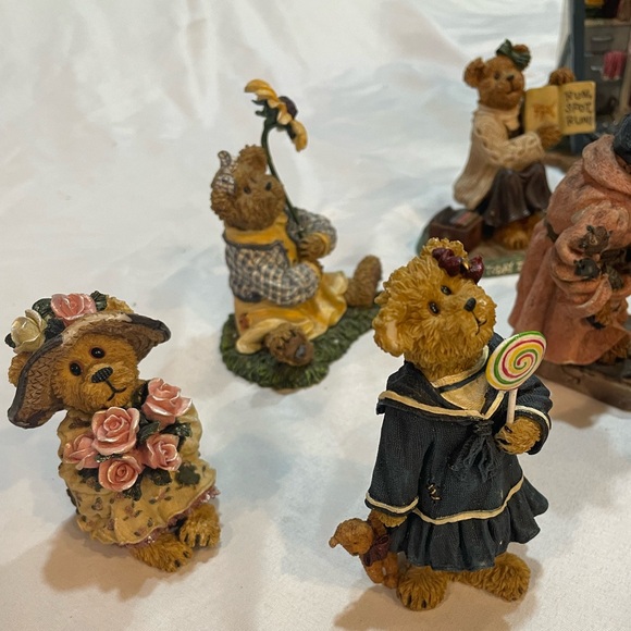 Boyd’s Beats Lot of 15 Excellent Condition - Picture 2 of 16